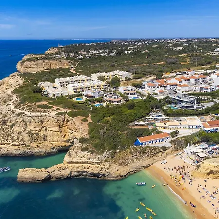 19 Terracos De - Casa Lamy 贝纳吉